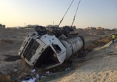 نجاة آسيويان في انقلاب صهريج على شارع 
