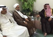 محافظ القطيف يطمئن على صحة الشيخ حسن الصفار