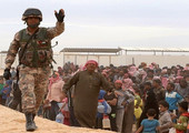 الأردن يمنع المساعدات عن اللاجئين السوريين