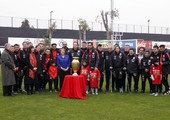 رئيسة تشيلي تكرم منتخب كرة القدم بعد حصوله على لقب كوبا أميركا