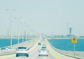 جسر الملك فهد: اختفاء طوابير السيارات والحركة المرورية اعتيادية