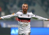 التركي توري من بشيكتاش إلى وست هام