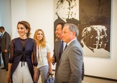 بالصور... الأميرة إيمان أيقونة جديدة في عالم الموضة كوالدتها الملكة رانيا 