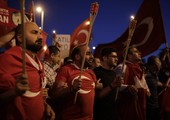مسيرة ضد محاولة الانقلاب على جسر البوسفور في اسطنبول