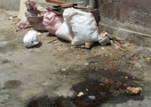 بالصور... مرتادو وباعة سوق جدحفص يشكون كثرة الحفر ويطالبون 