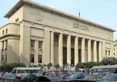 محكمة مصرية تحيل أوراق 7 إلى المفتي في قضية قتل ضابط شرطة كبير