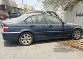 مواطنون بجدحفص: مواقف سيارات تحوَّلت 