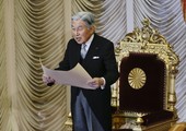 الامبراطور الياباني يلقي كلمة وسط تقارير بشأن التنازل عن العرش