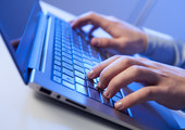 الصحف تعيد النظر في استراتيجياتها القائمة على تقديم مضامين مدفوعة عبر الانترنت