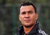 غوليت يوافق على الانضمام للجهاز الفني لمنتخب هولندا للقدم