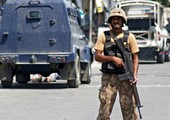 بالصور... مقتل 14 شخصاً في اعتداءين واستهداف حي مسيحي في باكستان