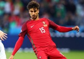 برشلونة يتلقى ضربة جديدة بإصابة لاعب جديد