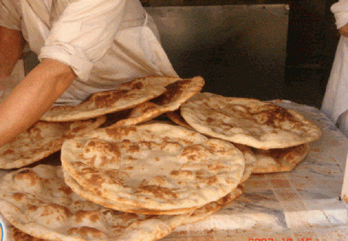 أميركا تستورد خبزاً من البحرين بـ 52 دولاراً في أغسطس ... الجمارك