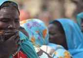 الإمارات توجه 100 طن مواد إغاثية للاجئي جنوب السودان على الحدود الأوغندية