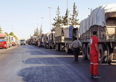 مقتل 12 متطوعا وسائقا في غارات جوية استهدفت قافلة انسانية بريف حلب الغربي