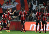 بالفيديو... نيس يتصدر الدوري الفرنسي وفوز كبير لليون