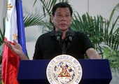 رئيس الفلبين يشبه نفسه بهتلر ويريد قتل الملايين من مدمني المخدرات