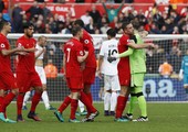 بالفيديو والصور... ليفربول يحبط مخطط سوانزي ويصعد لوصافة الدوري الإنجليزي