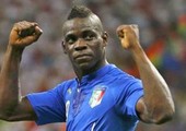 بالوتيلي يريد العودة إلى المنتخب الايطالي وينتقد كلوب