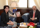 الوزير ميرزا يستقبل سفيرة تركيا ويشيد بالتعاون المشترك