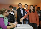 ناخبو جورجيا يتوجهون إلى مراكز الاقتراع لانتخاب برلمان جديد