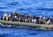 4 قتلى و15 مفقوداً في هجوم لمسلحين على زورق مهاجرين قبالة ليبيا