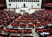 لجنة بالبرلمان التركي تحقق في مزاعم بشأن التعذيب