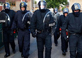الشرطة الألمانية تلاحق عناصر من جماعة متطرفة داخل صفوفها