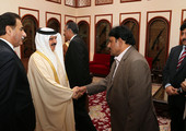 العاهل يؤكد قوة العلاقات العريقة بين البحرين وباكستان