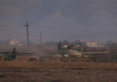قوات البشمركة تقتحم قرية خاضعة لداعش والجيش يقاتل بالموصل