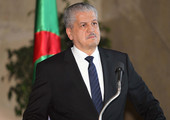 رئيس الوزراء الجزائري: نتطلع لشراكة استراتيجية مع الرياض وتجربة مجلس التعاون الخليجي تُحتذى