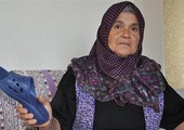 والدة تركية قد تُسجن 5 سنوات لرميها النعال على ابنها