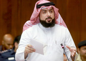 محمد الأحمد: الحكومة أصدرت 300 قرار لزيادة الرسوم خلال 2016