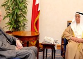 محمد بن مبارك يستعرض مع السفير الأميركي التعاون الثنائي وسبل تعزيزه