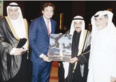 الكويت: سويسرا تكرم الشيخ ناصر المحمد الصباح
