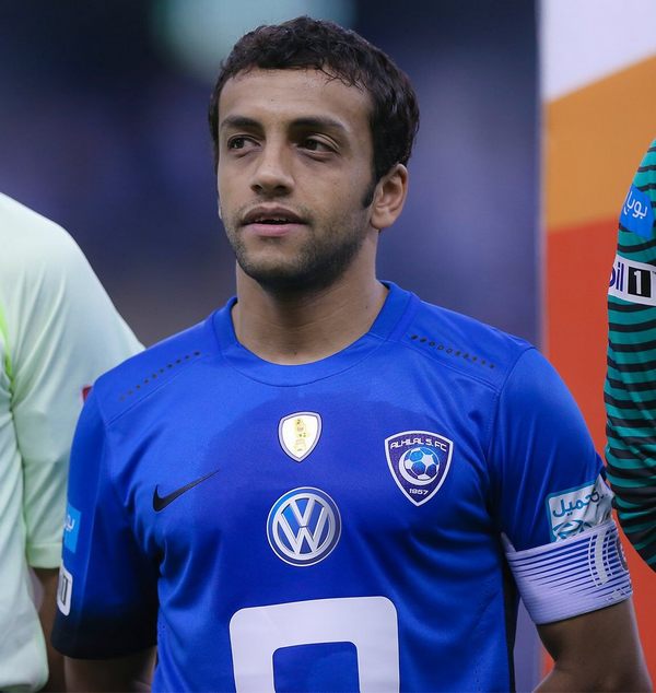 الفيفا يحتفل بعيد ميلاد محمد الشلهوب لاعب الهلال السعودي رياضة صحيفة الوسط البحرينية مملكة البحرين