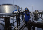 نائب رئيس الوزراء الروسي: الحكومة لن تصدر أمرا للشركات الروسية بخفض إنتاج النفط 
