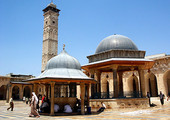 المسجد الأموي في حلب... أضرار كبيرة لكنه لا يزال صامدا