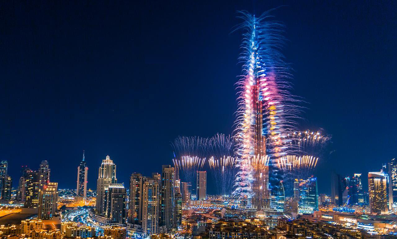 دبي 2500 درهم لعشاء ليلة رأس السنة بجوار برج خليفة منوعات صحيفة الوسط البحرينية مملكة البحرين