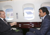 بالصور... أمير قطر والرئيس التركي يقومان بجولة جوية بـ 
