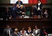 البرلمان البولندي ينعقد رغم استمرار احتجاج المعارضة