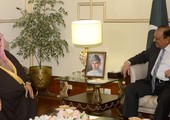 وزير الخارجية يلتقي الرئيس الباكستاني ويُشيد بدور وإسهامات الجالية الباكستانية في البحرين