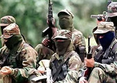 الحكومة الكولومبية تبدأ مفاوضات سلام مع آخر حركة تمرد مسلحة
