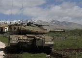اسرائيل تقصف موقعا للجيش السوري في الجولان ردا على سقوط قذيفة دبابة