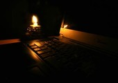 مواطنون من سترة: انقطعت الكهرباء عن منازلنا منذ صباح أمس و