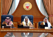رئيس الوزراء يوجه لمعالجة مواقع الشوارع والأحياء التي يتكرر فيها تجمع مياه الأمطار   