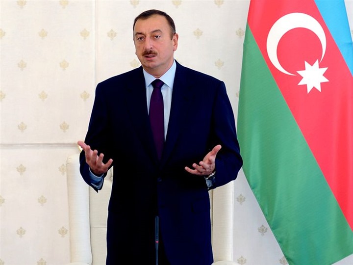 اذربيجان رئيس إلهام علييف