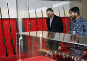 رئيس هيئة الأركان الباكستاني يزور المتحف العسكري لقوة دفاع البحرين     