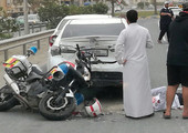 البحرين: بالصور ..إصابة شرطي مرور بحادث بين مركبتين ودراجة نارية بسلماباد