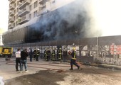 البحرين : بالصور... اندلاع حريق في بناية 